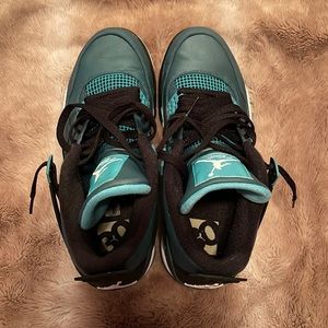 Jordan 4